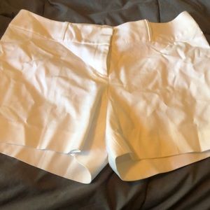 Cute white shorts